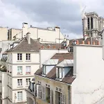 Charming T3 In The Center Of Paris