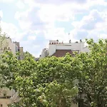 Charming T3 In The Center Of Paris
